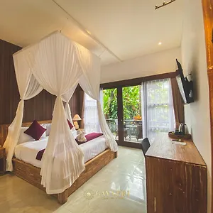 4* Hotel Gayatri Retreat