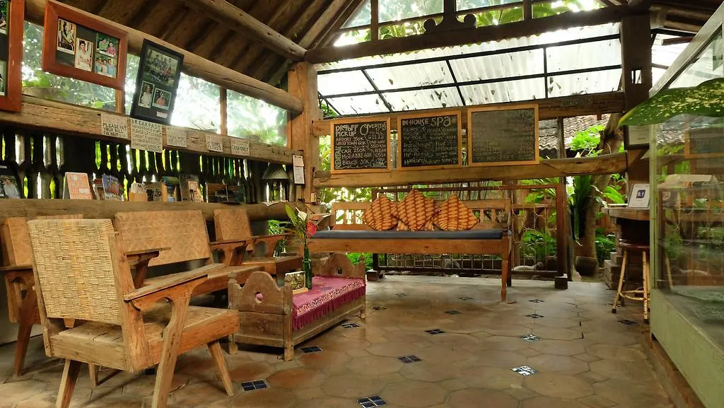 Omah Apik Hotel Ubud  4*, Ubud (Bali)
