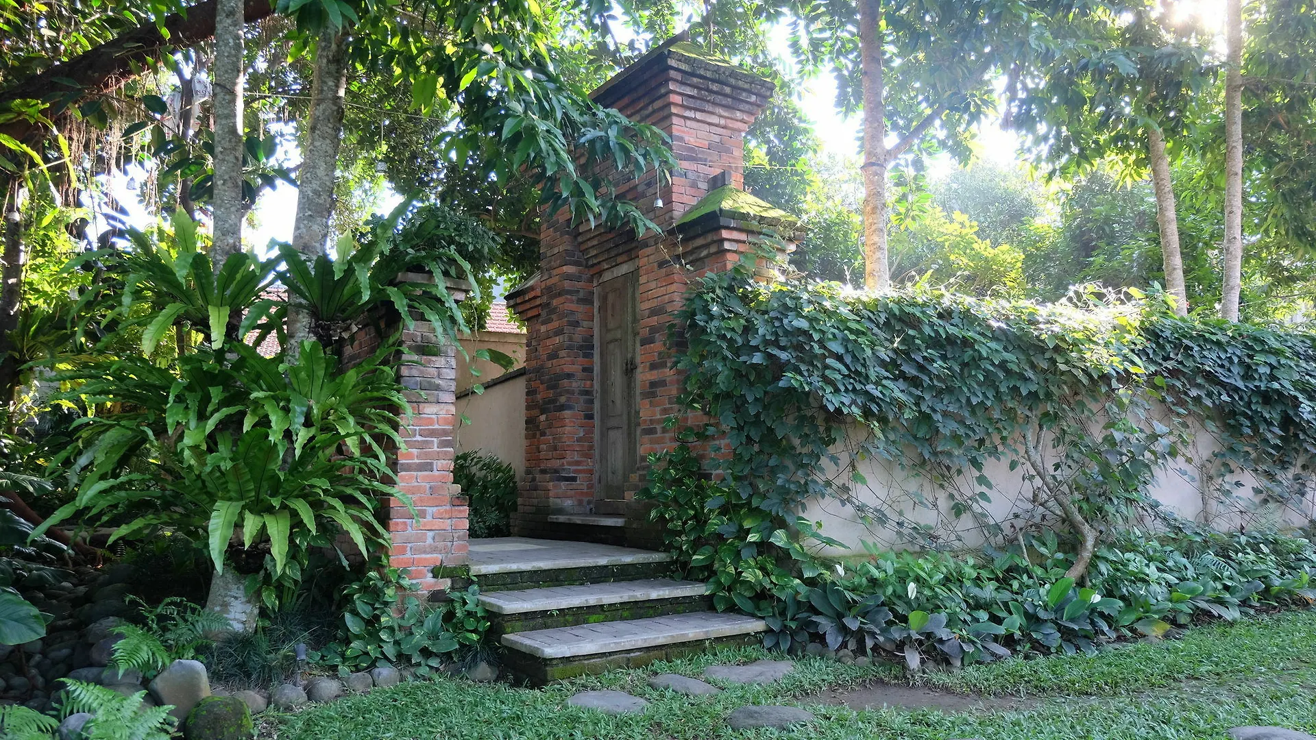 Omah Apik Hotel Ubud